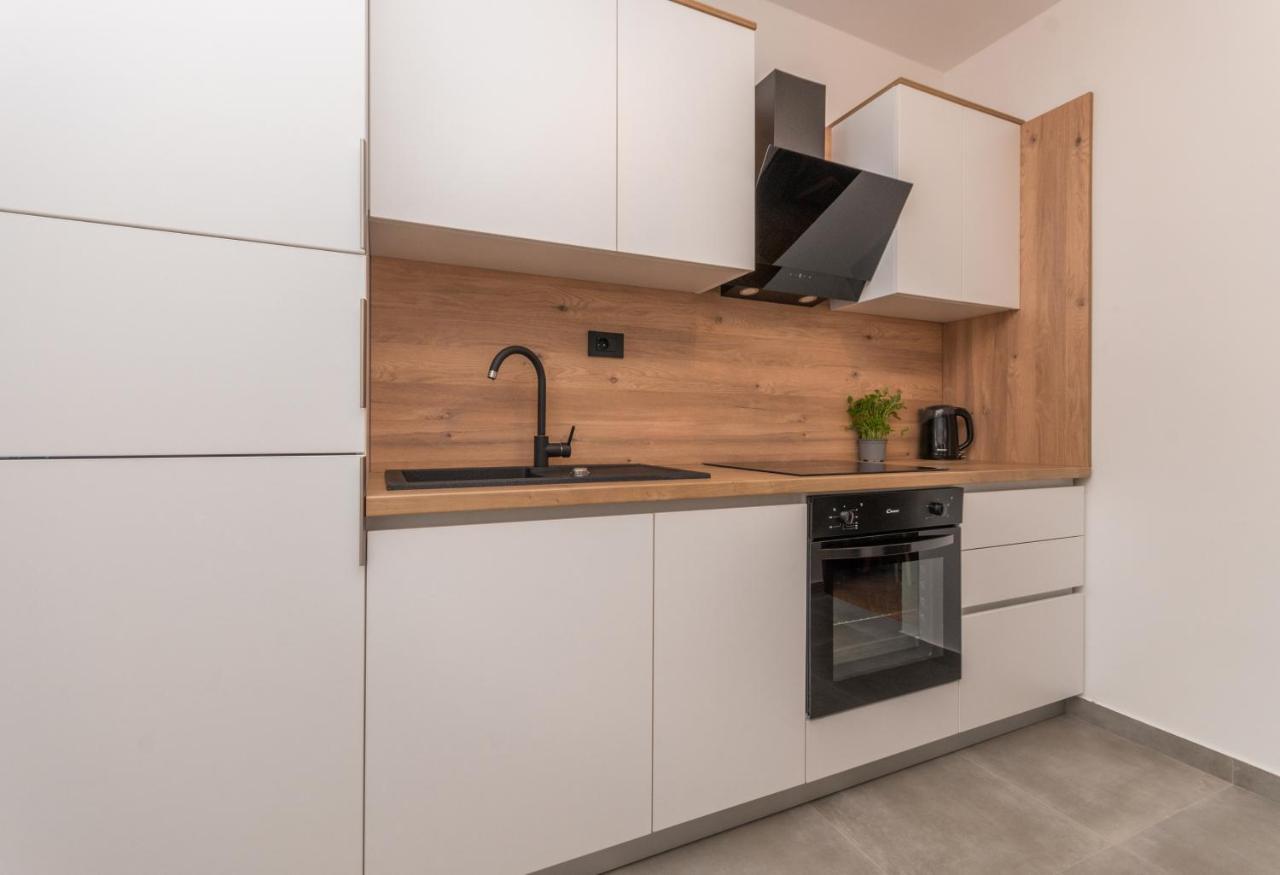 Apartmani A&M Biograd Na Moru Luaran gambar