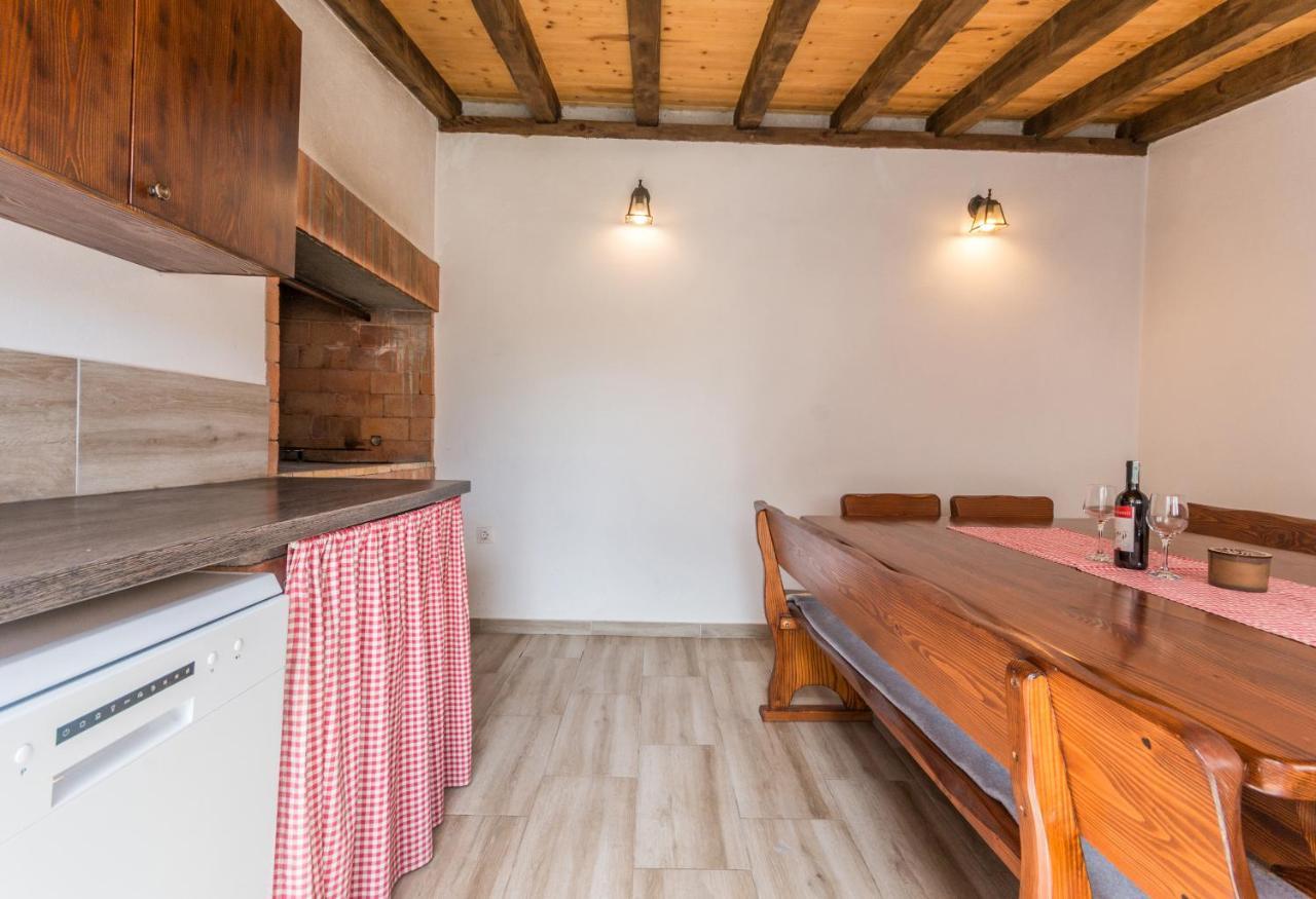 Apartmani A&M Biograd Na Moru Luaran gambar